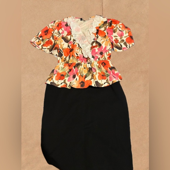 Alice Blue Ruffled Blouse🌺 - Picture 5 of 6